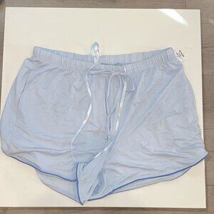 NWT  STATE OF DAY M SHORTS